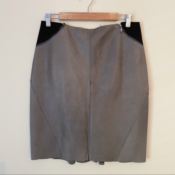 Elie Tahari Leather and Wool Zipper Skirt - 8 - Picture 1 of 15